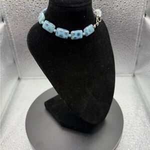 Very feminine blue bracelet